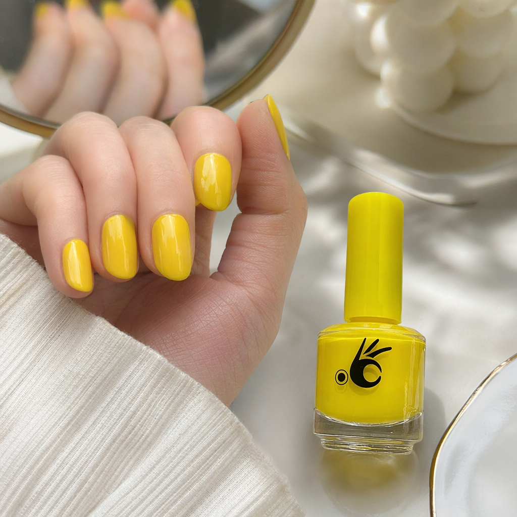 Yellow nail polish bottle, transparent matte texture nail polish storage bottle, nail art tool accessories details Picture