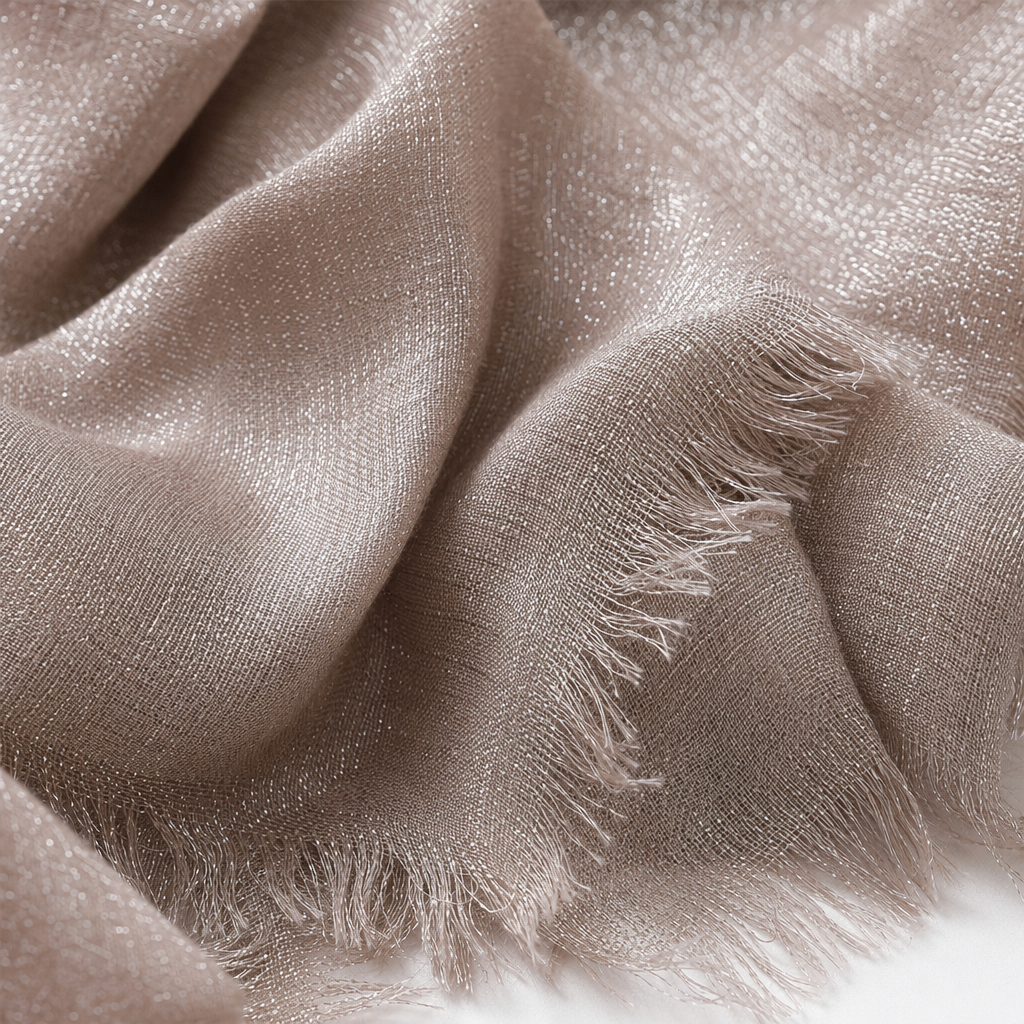 Beige bright silk knitted scarf is a fashionable, versatile and warm accessory for autumn and winter Application Scenario