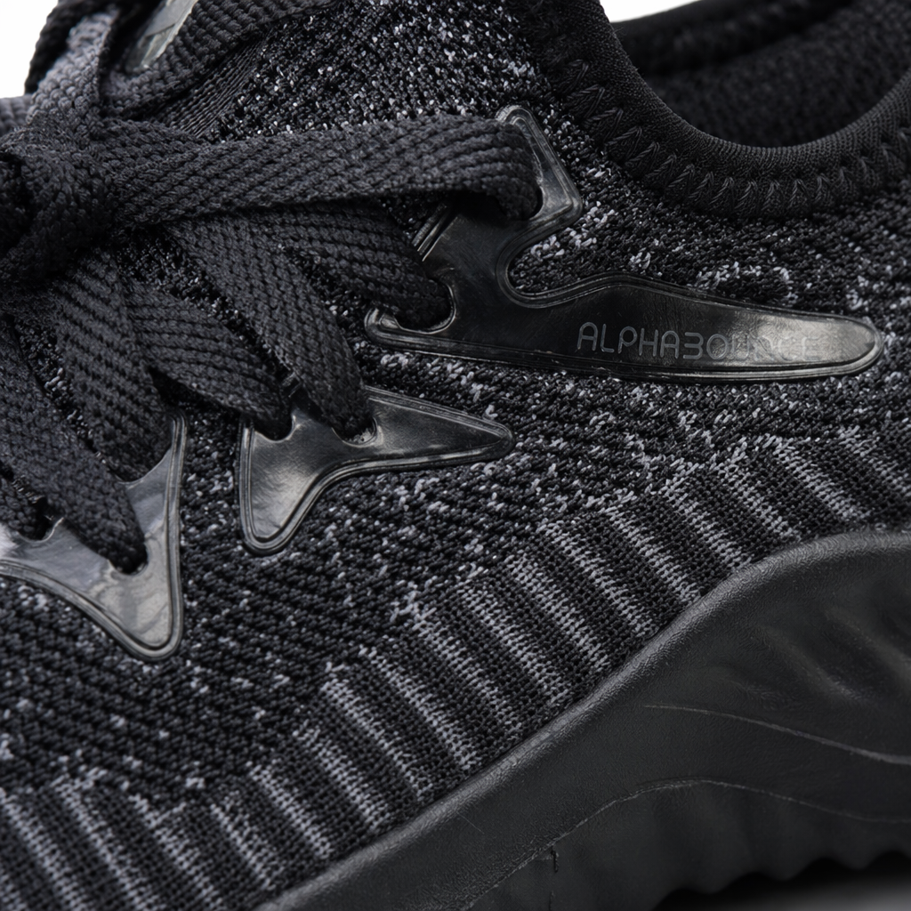 Black knitted sports shoes, breathable, lightweight and shock-absorbing, men's and women's casual running shoes Application Scenario