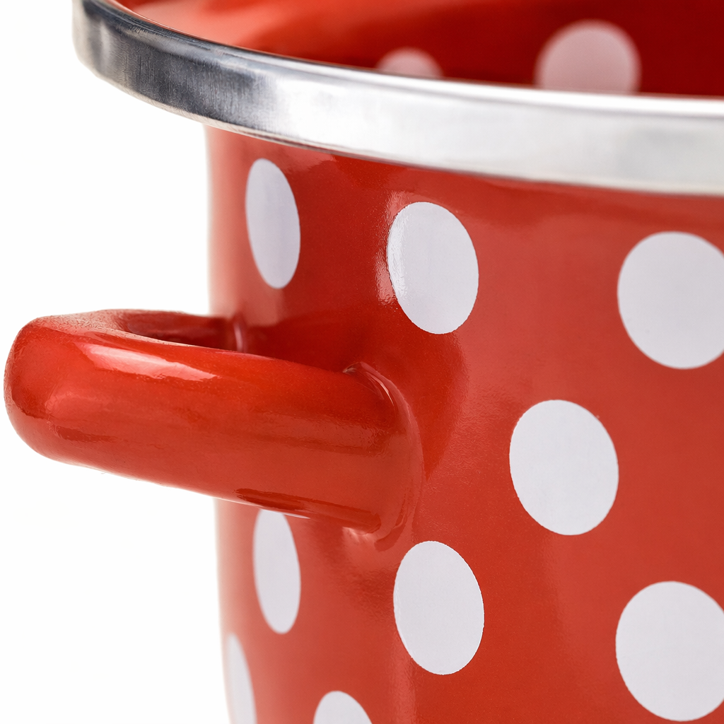 Red and white dot non-stick cookware, household woks, frying pans, soup POTS, multi-functional kitchen cookware Application Scenario