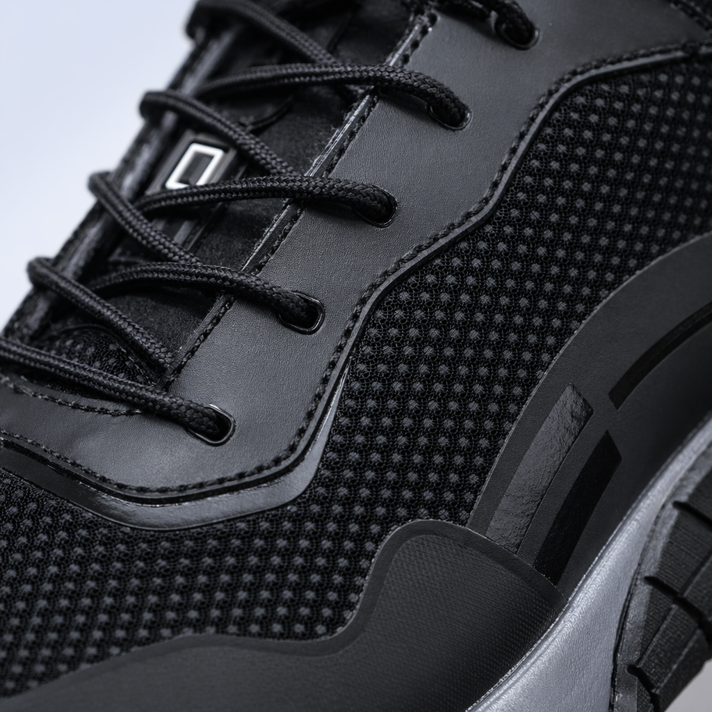 Black sports shoes are breathable, shock-absorbing and lightweight, suitable for both men and women as casual running shoes Application Scenario