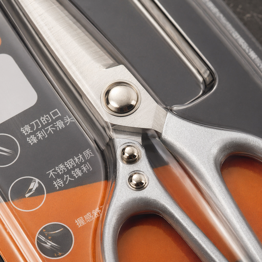 Silver stainless steel fabric cutting scissors, multi-functional household garden pruning scissors Application Scenario
