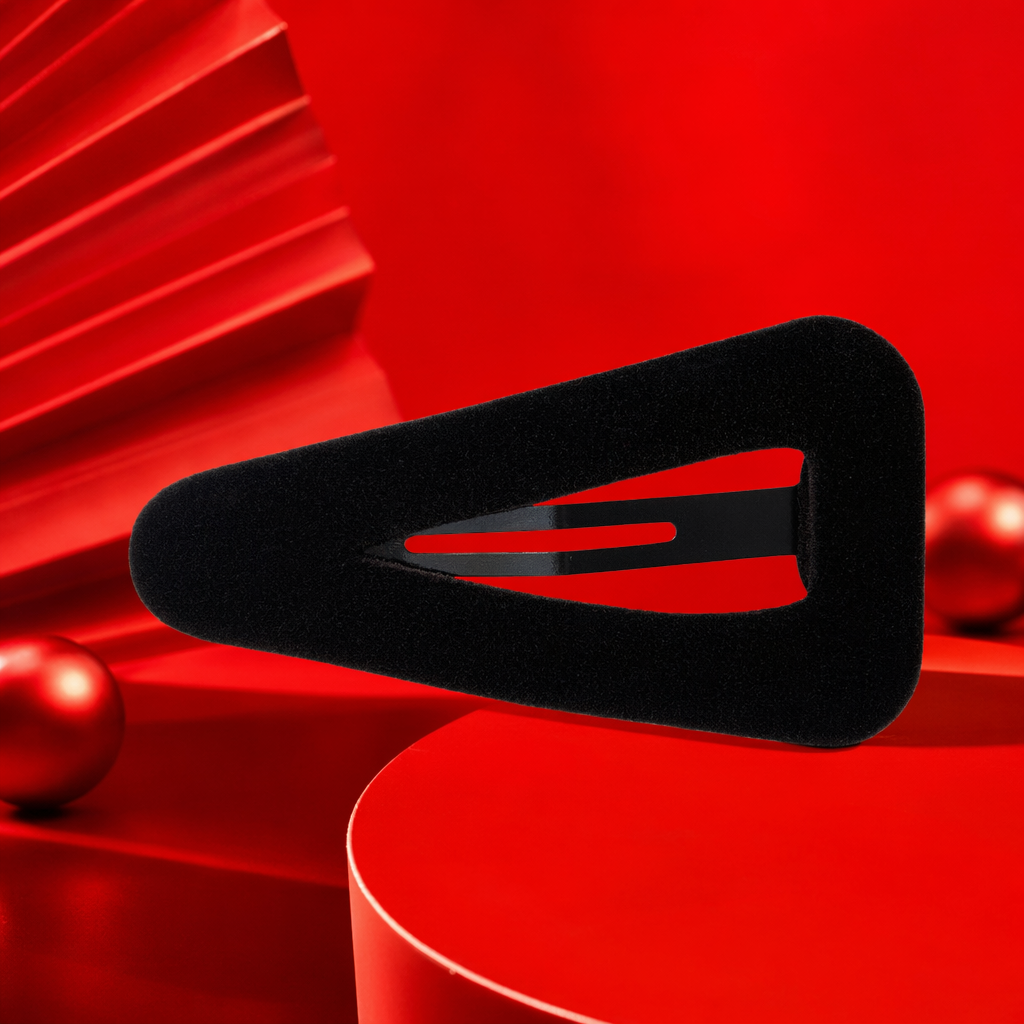 The black simple hairpin and metallic texture women's headwear are versatile for daily use Specification image