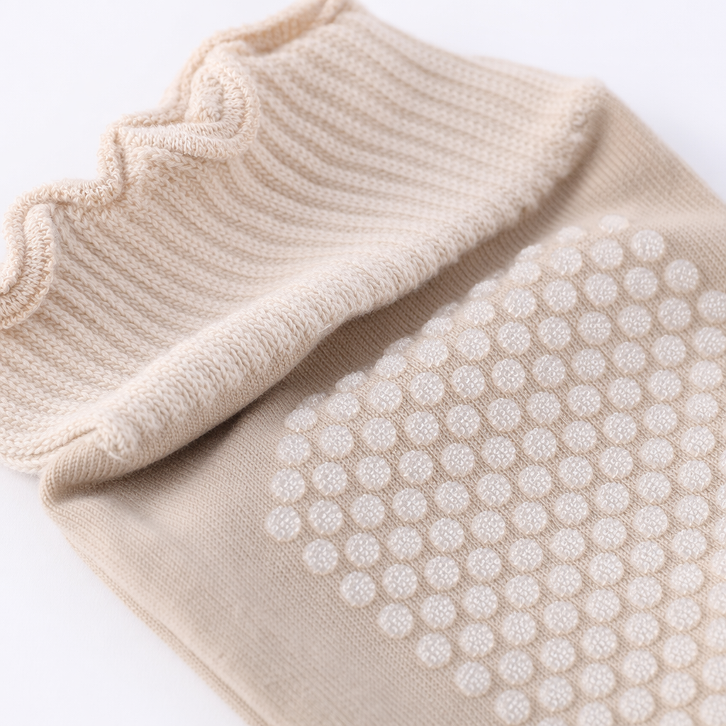 الجوارب البيضاء البيضاء في جوارب الأرجل الواقية من التزلج Application Scenario