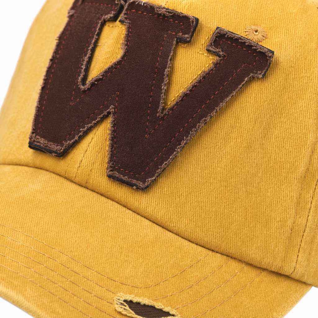 Yellow baseball cap, unisex adjustable soft-top casual sun hat Application Scenario