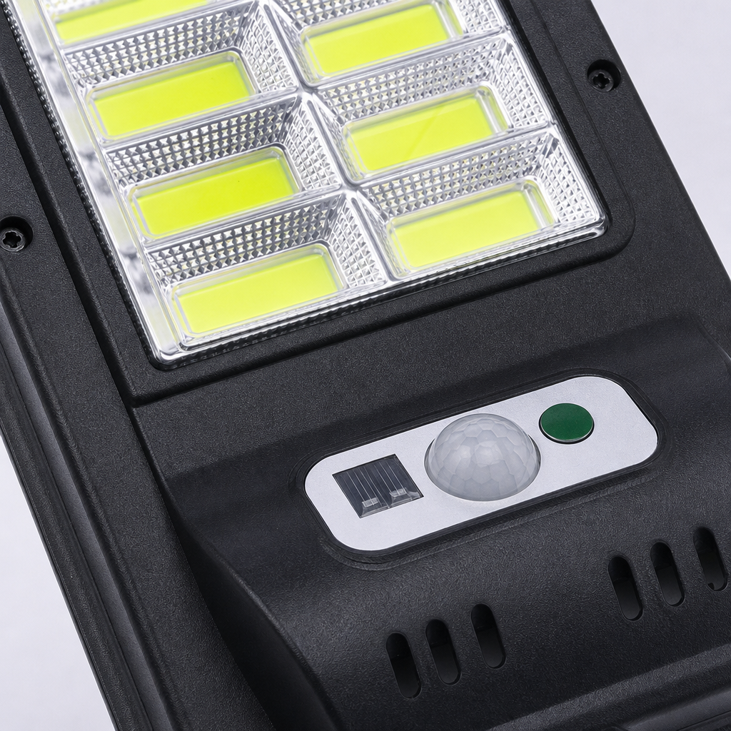 Black solar lamp, outdoor courtyard lawn lamp, waterproof, energy-saving, no wiring required, rechargeable Application Scenario