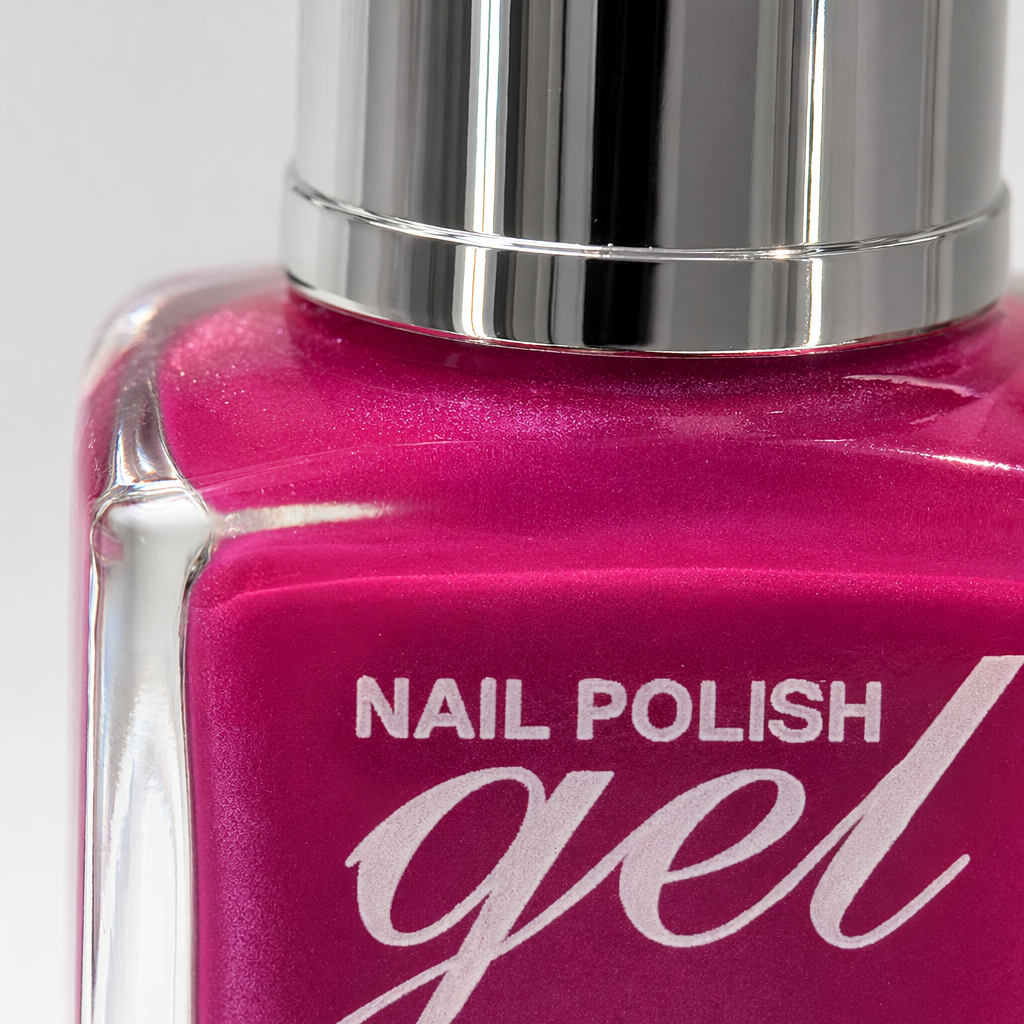 Yimei rose red gel nail polish 18ml transparent bottle with silver cap Application Scenario