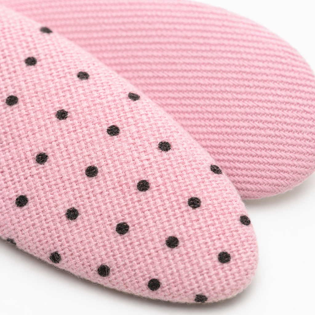 Pink polka dot hair clips, pink striped hair clips, cute headwear for girls, sweet and stylish hair clip set Application Scenario