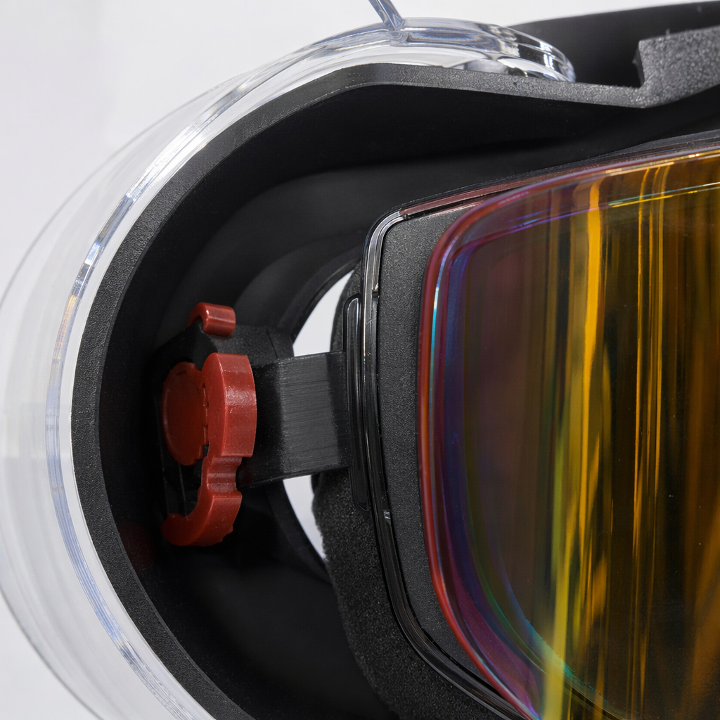 Colorful electroplated swimming goggles, anti-fog and anti-ultraviolet Application Scenario