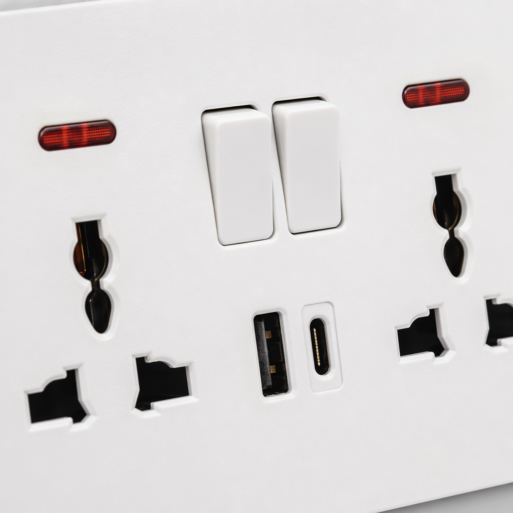 T2 White dual-function USB+C wall socket home embedded safety anti-electric shock tape for export Specification image