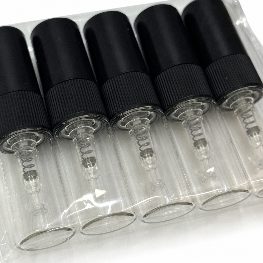 2ml black cap transparent glass bottle sample bottle perfume portioning bottle perfume bottle Application Scenario