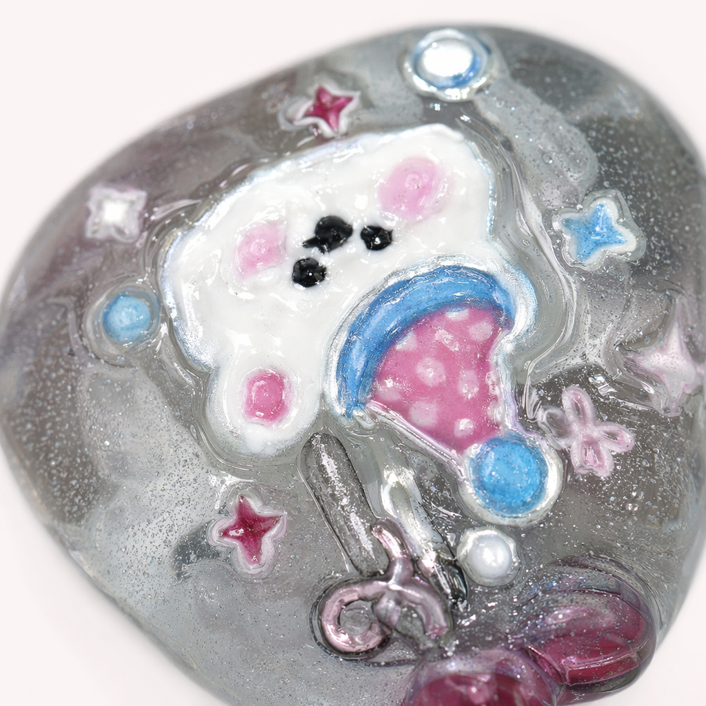 Transparent heart-shaped glass beads, DIY jewelry accessories, transparent crystal texture decorative beads Application Scenario
