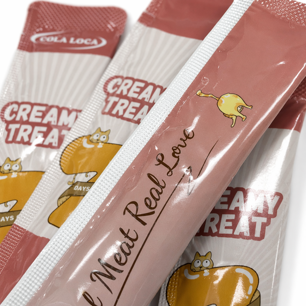 TREAT salmon krill cream pet snack bars in red packaging box Application Scenario
