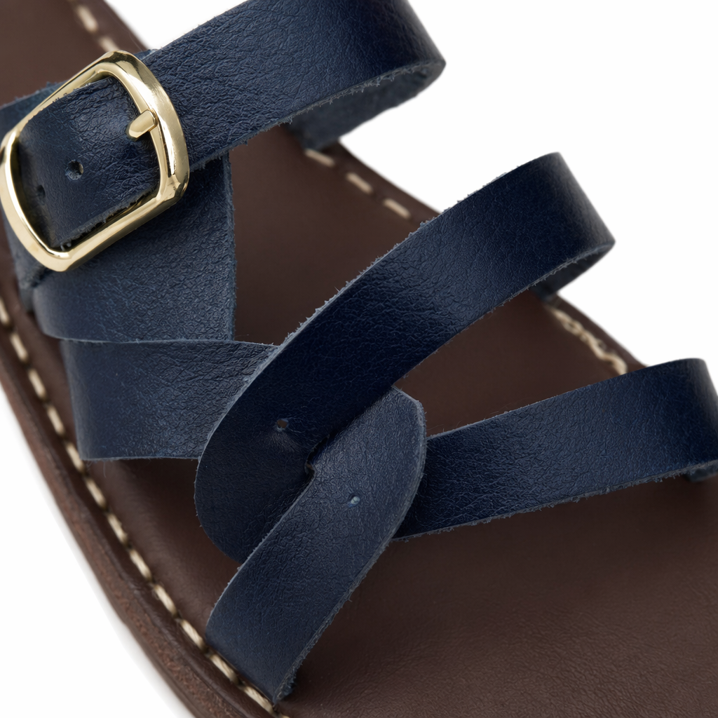 Brown sandals are breathable and anti-slip flat casual shoes for women in summer Application Scenario