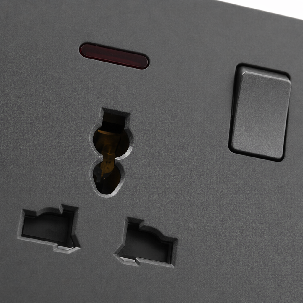 T2 Gold/Grey 13A multi-functional wall socket, suitable for home and office use, exclusively for export Application Scenario