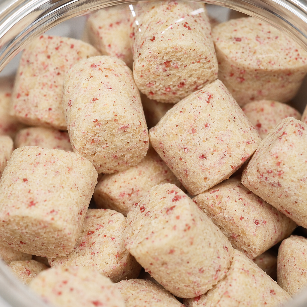 Transparent glass canned freeze-dried krill soft granule pet nutrition snacks are high in protein and easy to digest Application Scenario