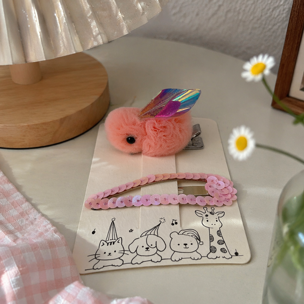 Pink plush butterfly hairpins paired with pink sequined hairpins are cute and sweet headwear for girls details Picture