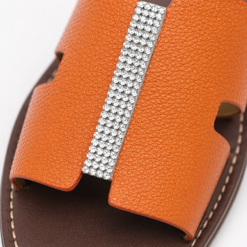 Orange and black diamond-encrusted flip-flops for women, summer anti-slip, comfortable and casual beach shoes Application Scenario