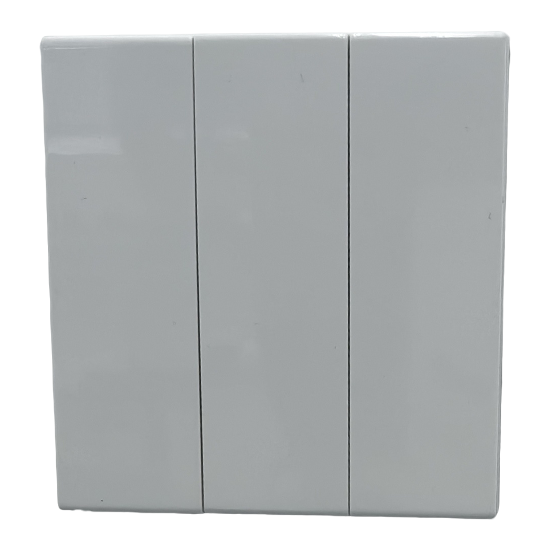 T5/T6 3 3 مفاتيح/مقابس ذات جدران منزلية مخصصة للتصدير Item Picture