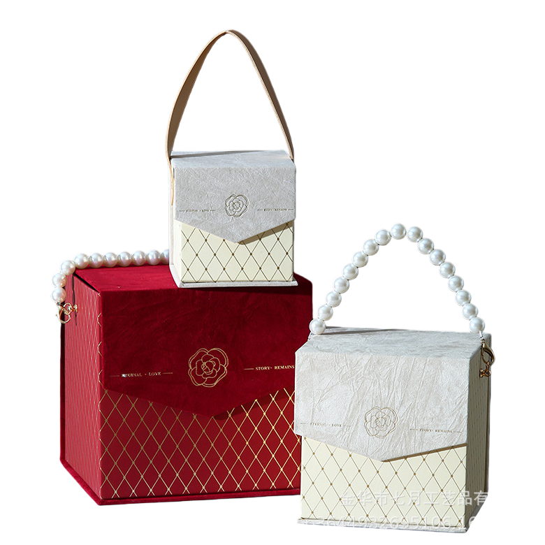 Red and off-white gift box handbag set with pearl leather handle decoration Item Picture