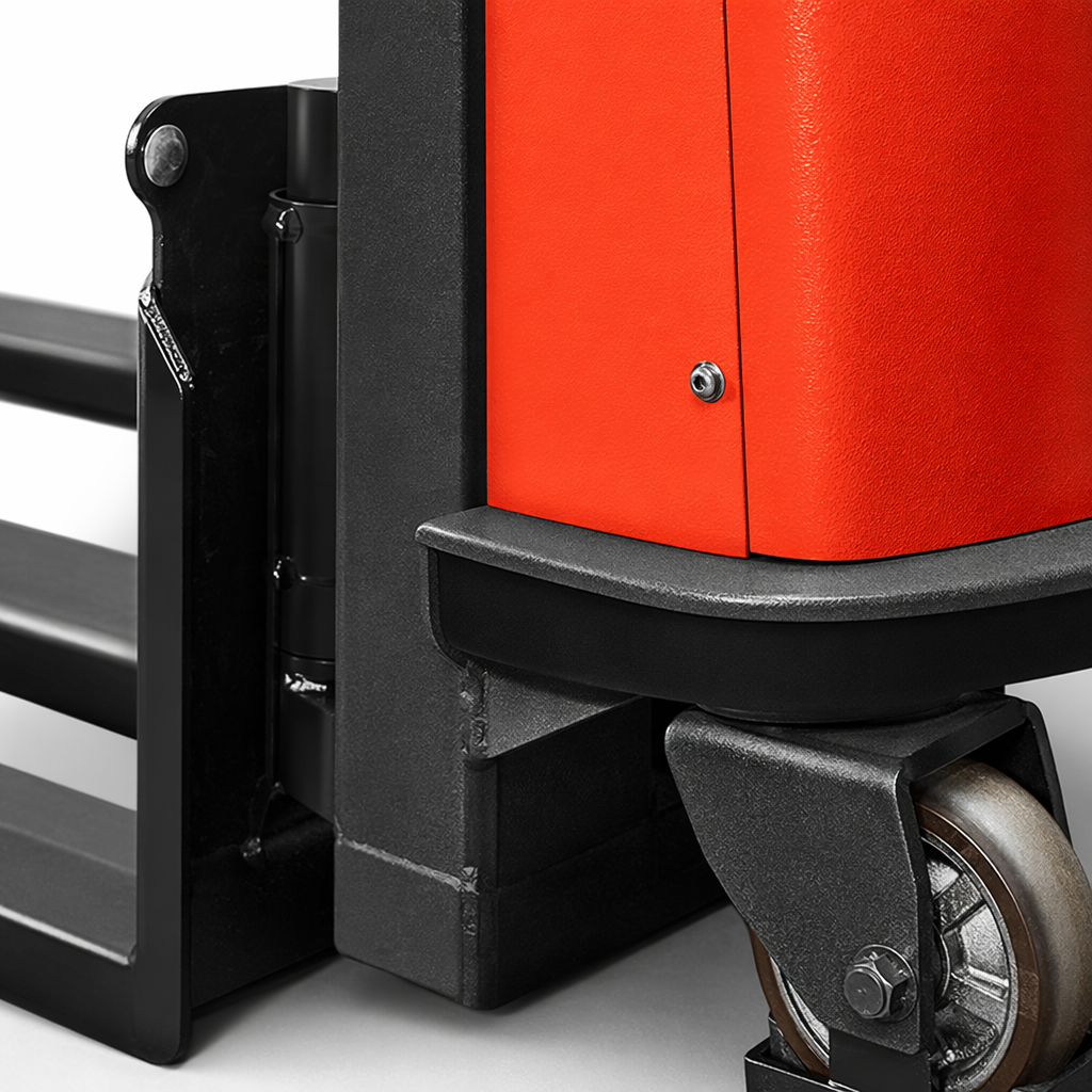 Red electric stacker, 1.5-ton, 3-meter lifting height industrial handling forklift Application Scenario