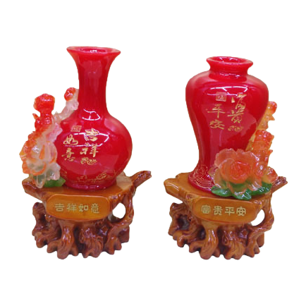红色花瓶摆件白底实物图