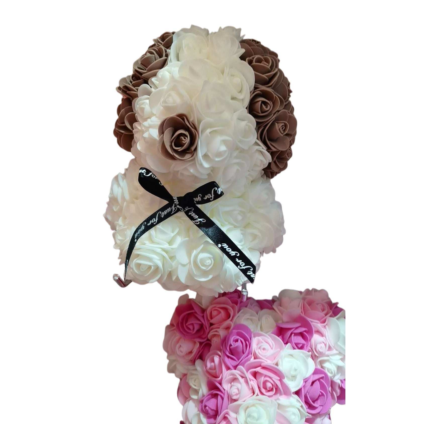 A delicate gift box of white and brown rose bouquets and preserved flowers for your girlfriend on her birthday and anniversary Item Picture