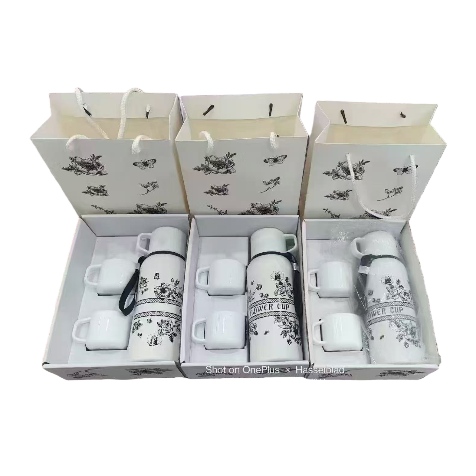 White flower-and-bird patterned insulated cup set, 304 stainless steel double-layer vacuum for cold and heat preservation Item Picture