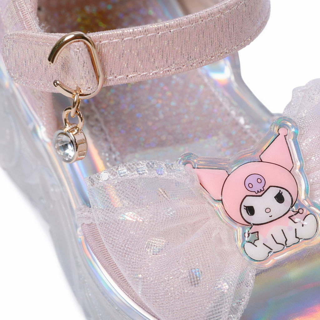 Rainbow-colored sequined children's sandals with Kuromi cartoon stickers and white gauze bows Application Scenario