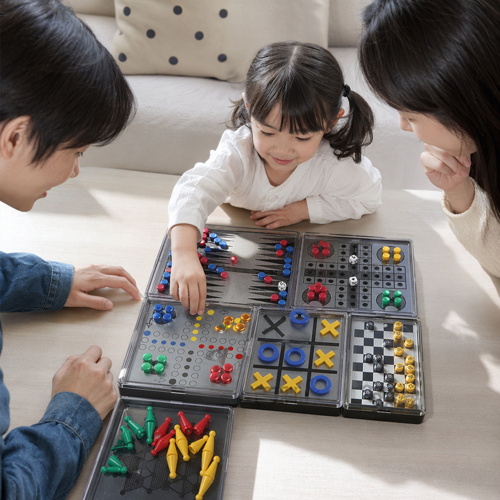 A combination of multiple portable board games, including Checkers, chess, Gobang, Tic-toe, and Backgammon details Picture