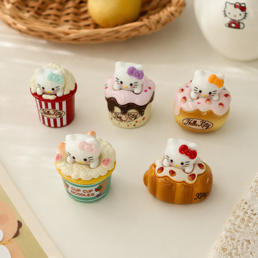 Five Hello Kitty-themed dessert-shaped ornaments for cute home decoration details Picture