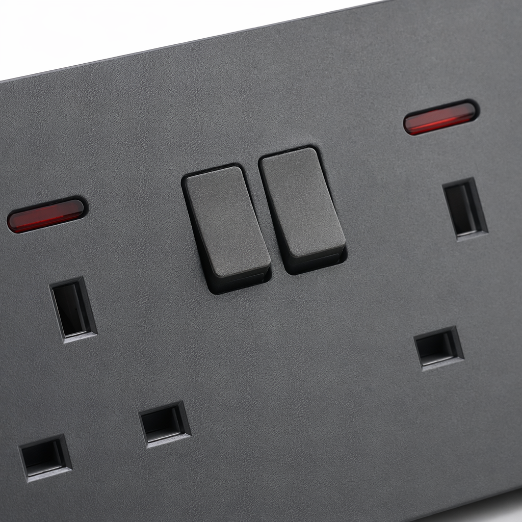 T5 grey dual 13A wall socket, suitable for both home and office use, exclusively for export Application Scenario