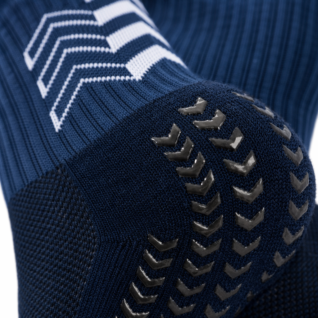 The deep blue sports socks are made of high-elasticity Lycra fiber, which fits the foot shape well and provides cushioning support Application Scenario
