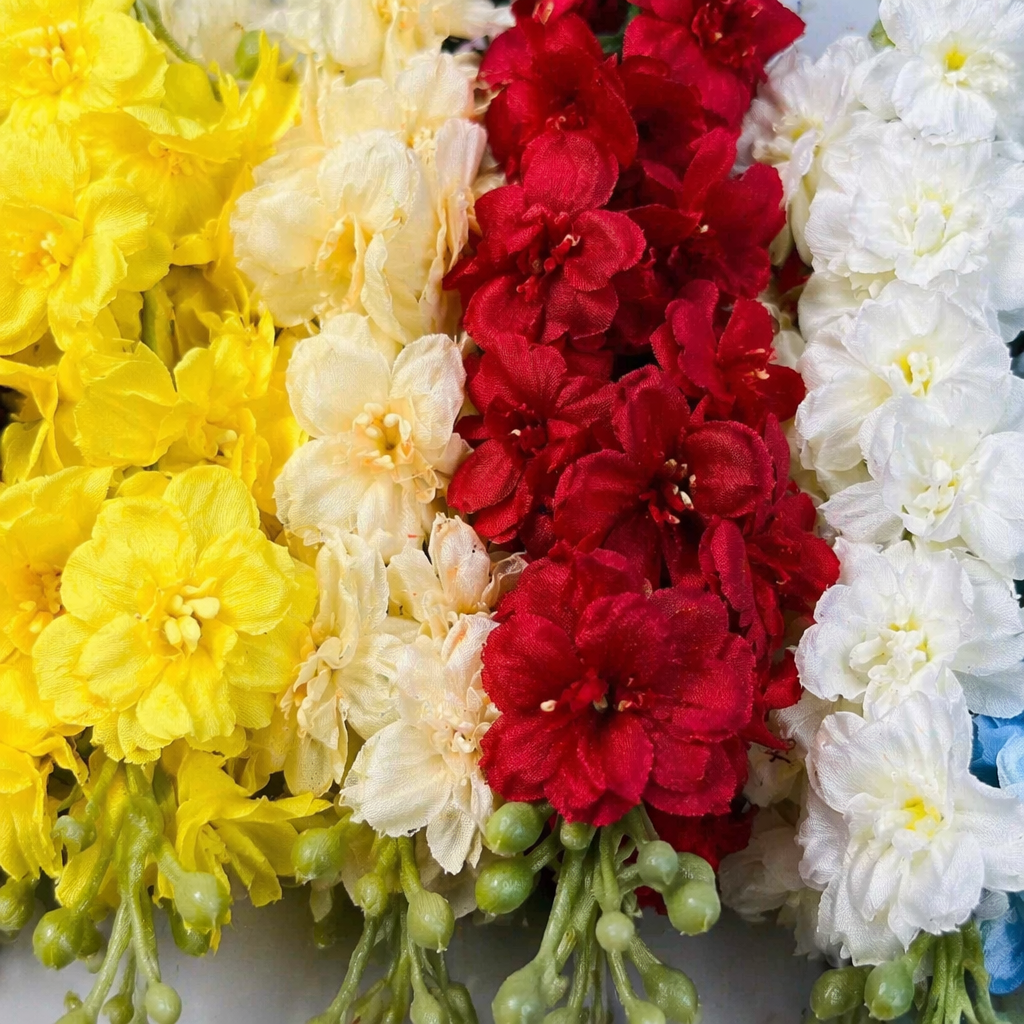 Colorful artificial flower bouquets, simulated silk flowers, large bunches for living room decoration Application Scenario