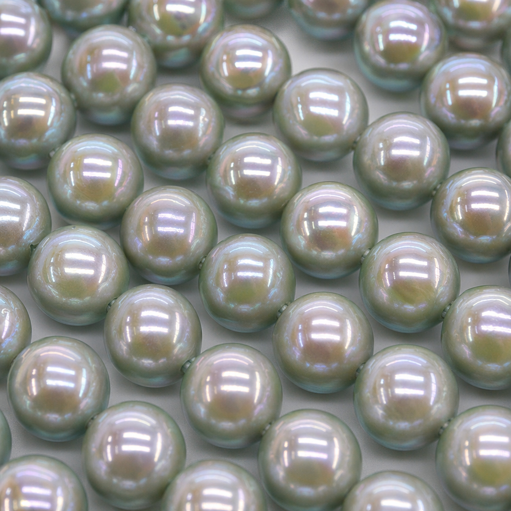 Green bead string hand-woven natural jade bead chain jewelry Application Scenario