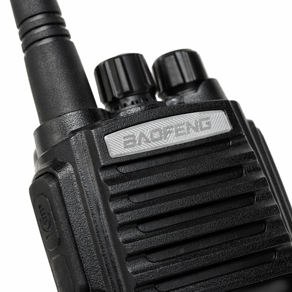 Baofeng BF-UV82 black walkie-talkie is a professional wireless communication device that is waterproof, dustproof and suitable for long-distance calling Application Scenario