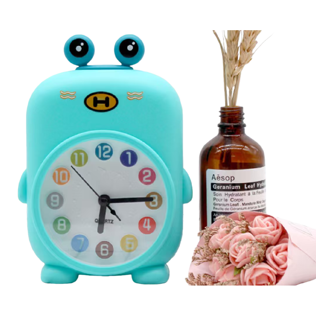 Blue frog-shaped creative alarm clock, silent bedroom bedside electronic clock Item Picture