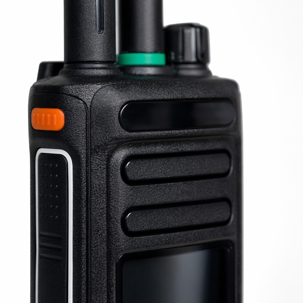 Aideo public network walkie-talkie, black walkie-talkie, professional grade UHF dual-frequency, long battery life, 5W high power, suitable for outdoor construction site inspection Application Scenario
