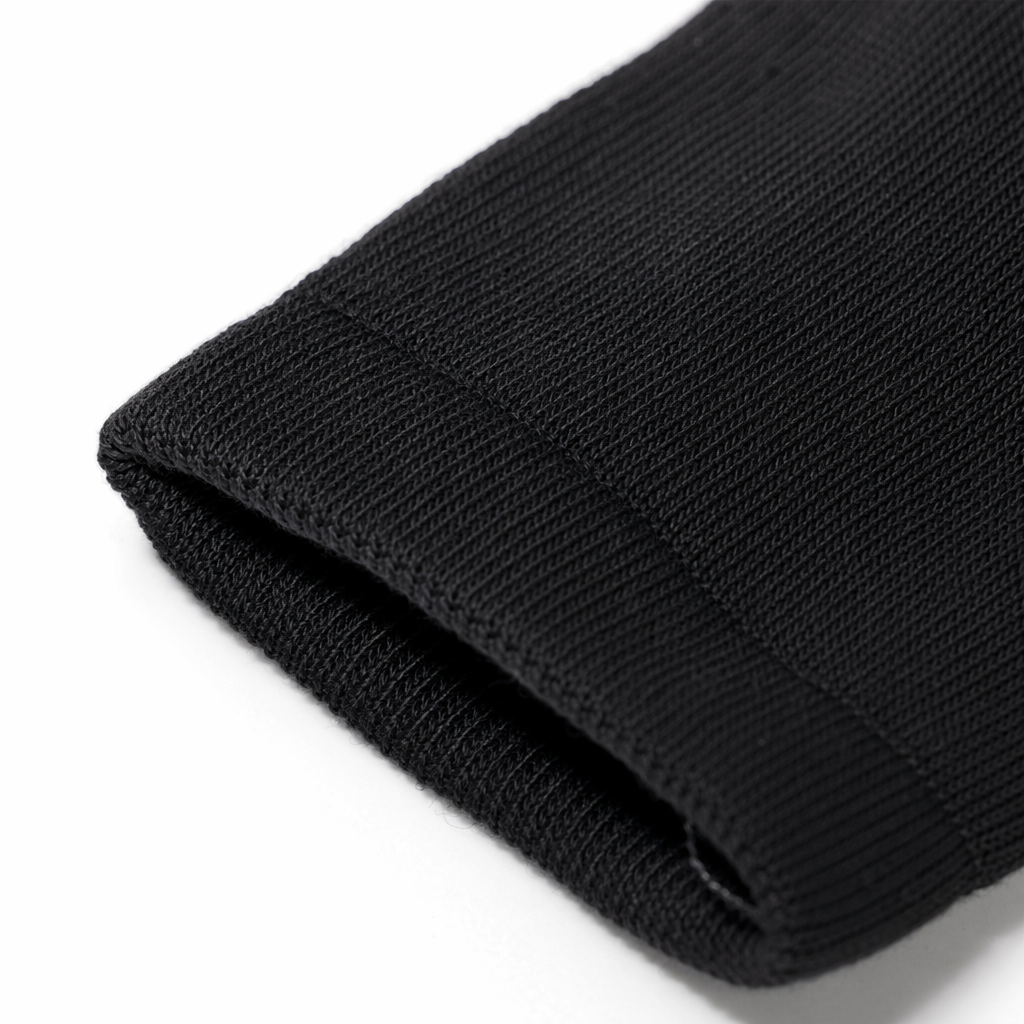 Pure cotton black mid-calf socks for both men and women are comfortable, breathable, sweat-absorbent and anti-slip Application Scenario