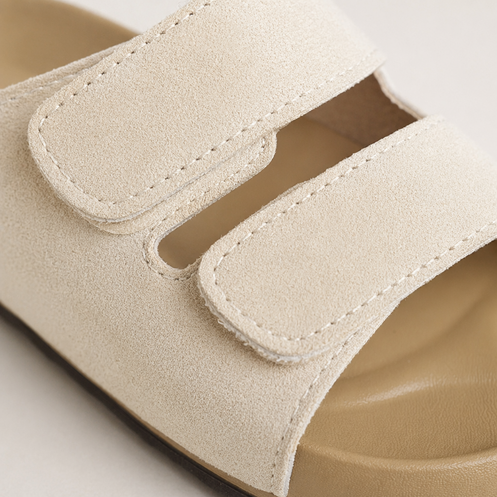 Multi-color Velcro flip-flops for women, comfortable and anti-slip casual beach shoes Application Scenario
