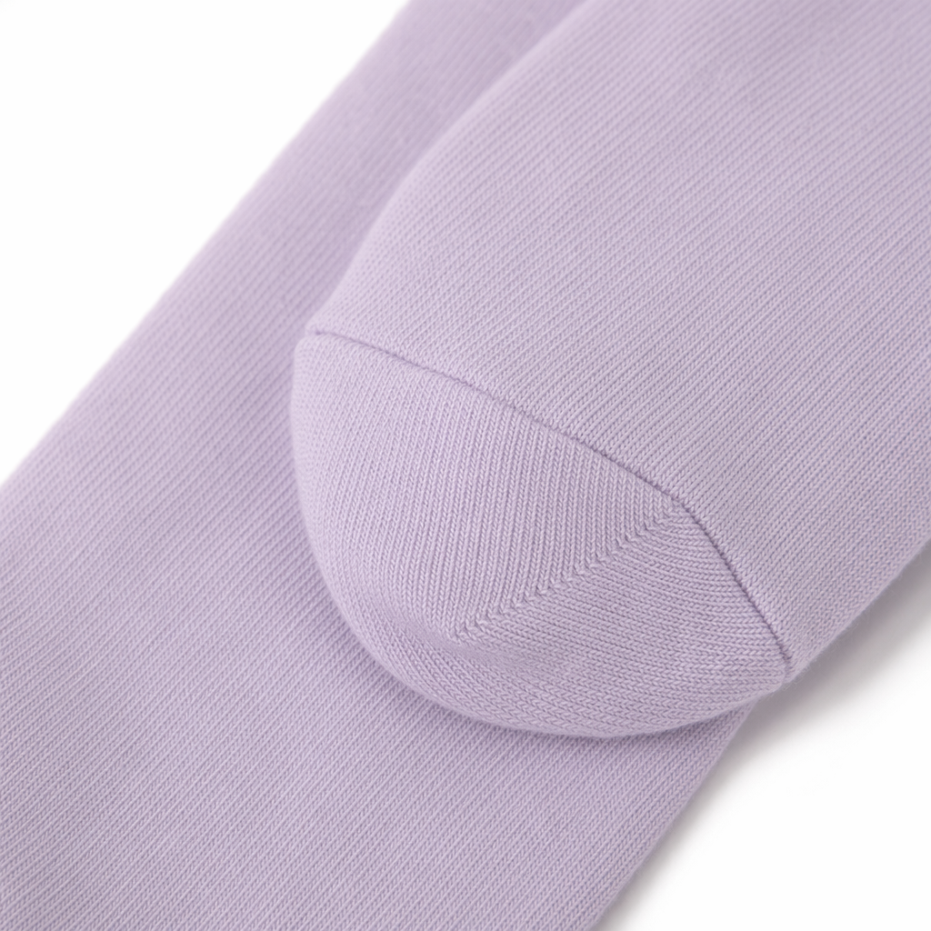 Light purple modal cotton blended ship socks for women are lightweight, sweat-absorbent and anti-slip Application Scenario