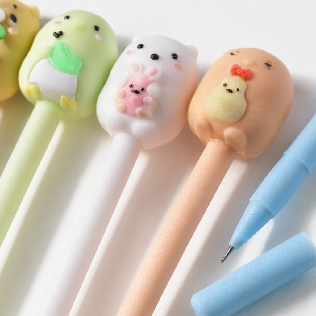 Colorful cartoon animal-head-shaped gel pens as creative student stationery for smooth writing Application Scenario