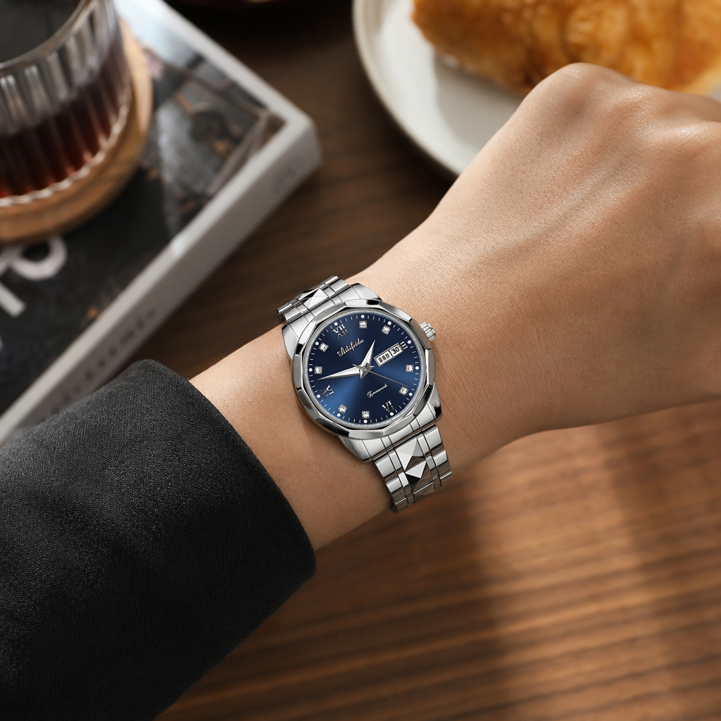 Ladies' quartz watch with a blue dial and a silver metal strap details Picture