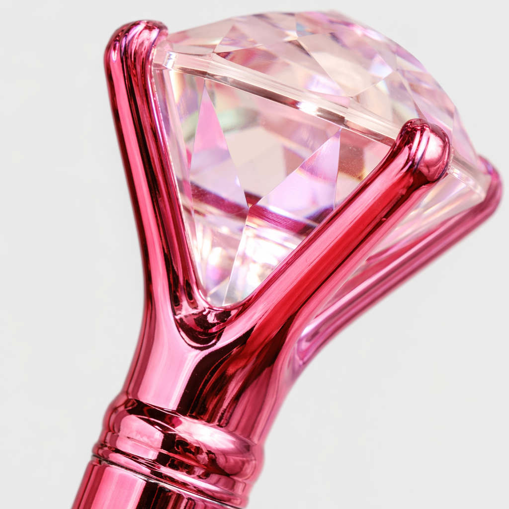 Colored diamond pen cap, metallic texture, smooth writing, suitable for students and office use Application Scenario