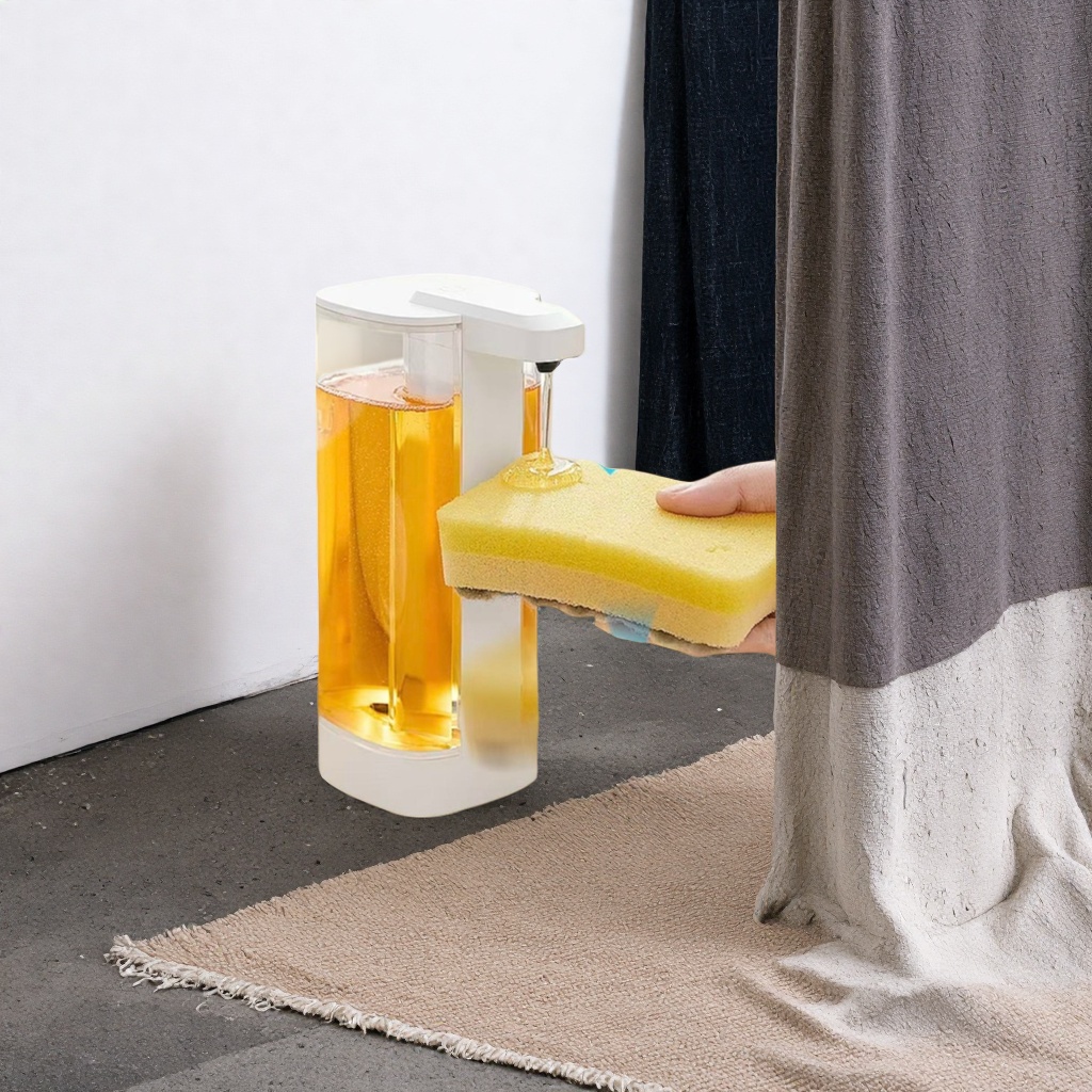 A white automatic dispensing bottle with a yellow sponge cleaning kit Specification image