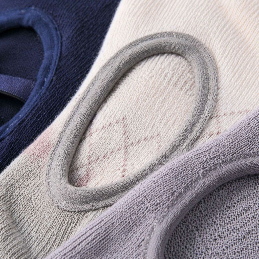 White five-finger socks, breathable and anti-slip sports socks for both men and women Application Scenario