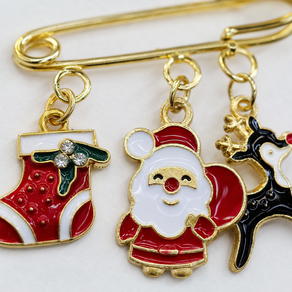 Office Christmas decoration set, Christmas hat, Christmas ball, Christmas wreath, Christmas pendant, cultural supplies Application Scenario