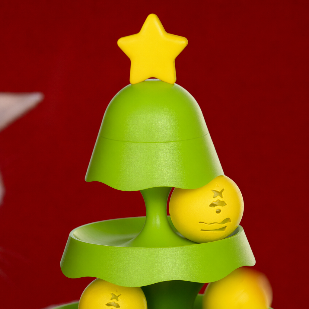 Cat toy, Christmas tree track, rotating pet toys, cat toys, dog toys, and also pet supplies Application Scenario