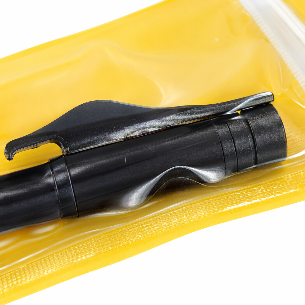 SAM female head yellow packaging bag is a practical storage bag for black long strip-shaped objects Application Scenario