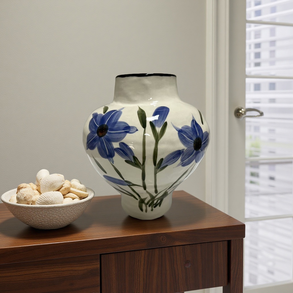 Jarrón de cerámica blanca pintado a mano azul arreglo de flores decoración de sala de estar Application Scenario